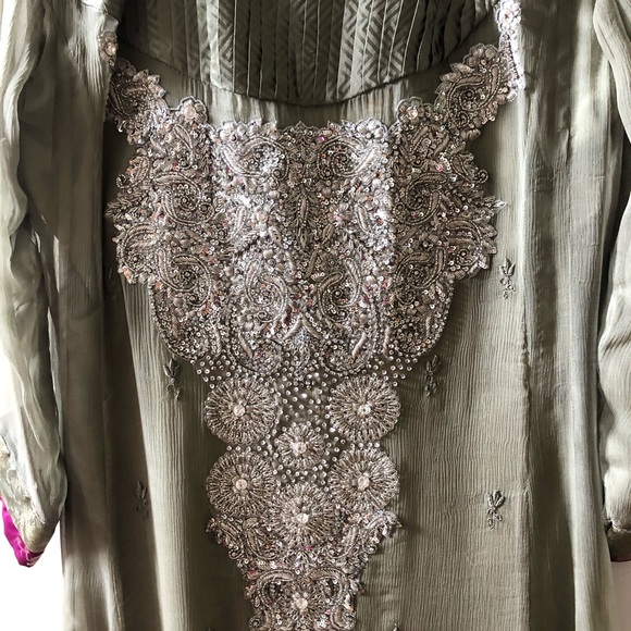 Semi Formal Chiffon Shalwar Kurta - Picture 5 of 6